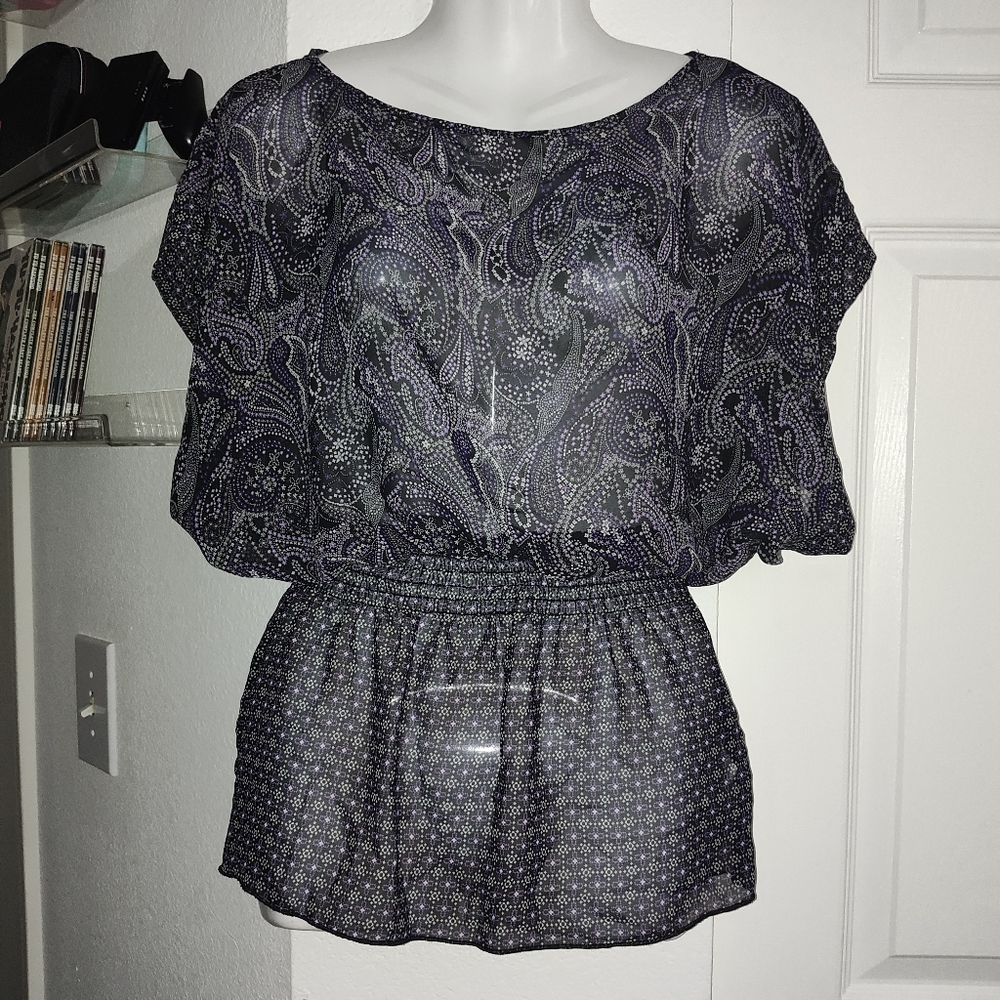 Flowy top - Picture 2 of 5